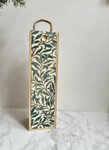 William Morris Wooden Wine Gift Box.