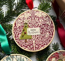 Christmas William Morris Embroidery Hoop Decoration, Embroidery hoop Christmas decor,Christmas Tree Collage Hanging Art, William Morris gift