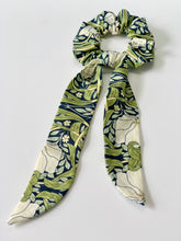 William Morris Long Tail Scrunchies