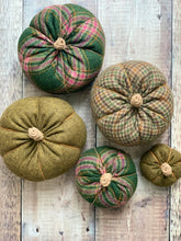 Tweed Pumpkins