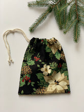Poinsettia Drawstring Bag,