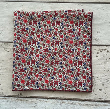 Liberty Pocket Square 'Classic Meadow'