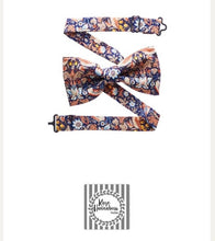 Liberty Print Bow, Strawberry Thief ‘