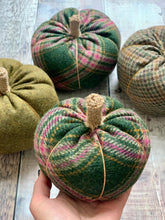 Tweed Pumpkins