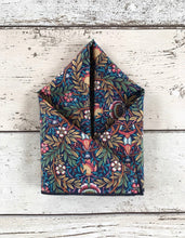 Liberty Pocket Square 'Peach Pincher’