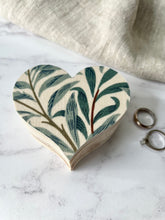William Morris Heart Shape Ring Box, Trinket Box with Lid.