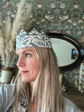 William Morris Re usable Crowns
