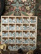 William Morris are usable Advent Calendar
