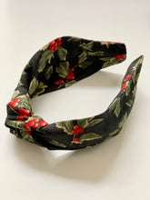 Christmas Mistletoe Knotted Hairband