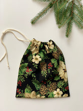 Poinsettia Drawstring Bag,