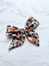 Liberty Bow Clip