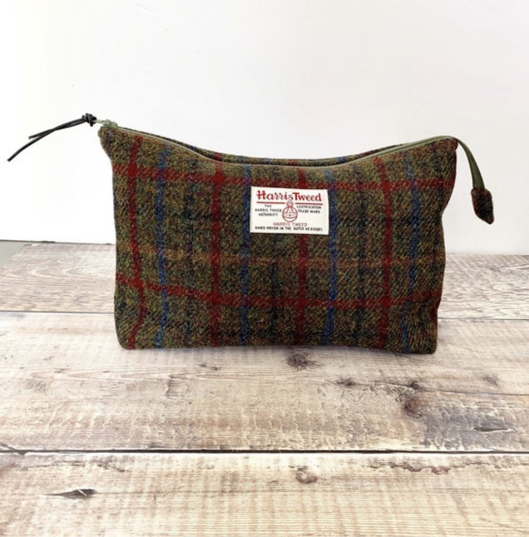 Harris Tweed Wash Bag Kaye Hannabuss Textiles