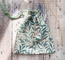 William Morris Drawstring Bag,